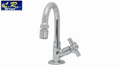 TORNEIRA L.R.METAIS PARA LAVATÓRIO MESA BICA MÓVEL COM AREJADOR C31 1/4 VOLTA