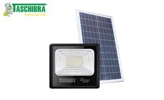REFLETOR DE LED SOLAR TR SUN TASCHIBRA LUZ FRIA 6500K 100W 2000 LÚMENS BIVOLT 